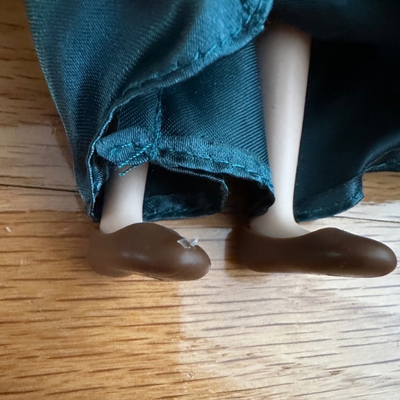 Disney Princess Merida Doll Like New in Box - Picture 8 of 16